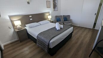 Moffat Beach Motel Caloundra