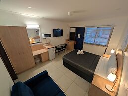 Moffat Beach Motel Caloundra
