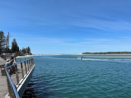 Moffat Beach Motel Caloundra