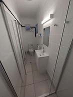 Moffat Beach Motel Caloundra