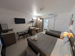 Moffat Beach Motel Caloundra