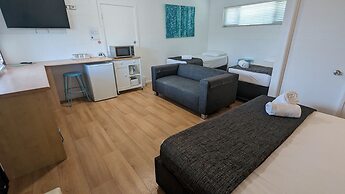 Moffat Beach Motel Caloundra
