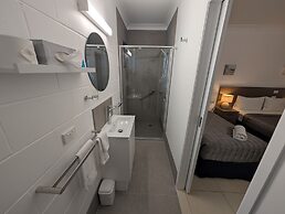 Moffat Beach Motel Caloundra