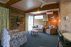 Lazy Acre Log Cabins