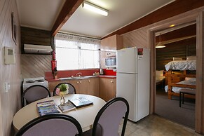 Lazy Acre Log Cabins