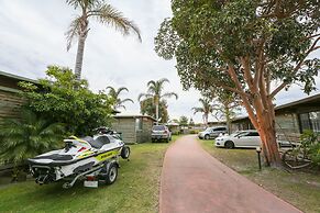 Lazy Acre Log Cabins