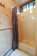 Lazy Acre Log Cabins