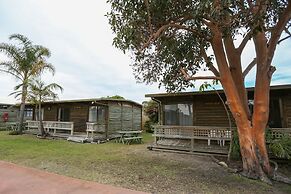 Lazy Acre Log Cabins