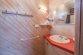 Lazy Acre Log Cabins