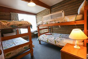 Lazy Acre Log Cabins