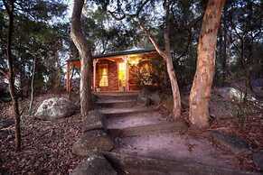 Honeysuckle Cottages Stanthorpe