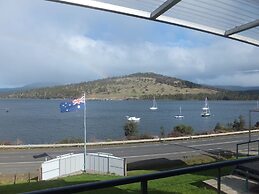 Port Huon Cottages