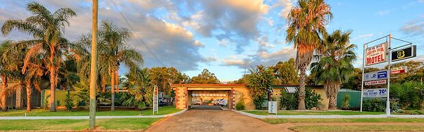 Peak Hill Golden Peak Budget Motel
