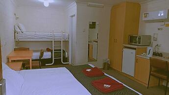 Peak Hill Golden Peak Budget Motel