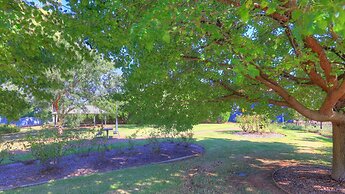 Peak Hill Golden Peak Budget Motel