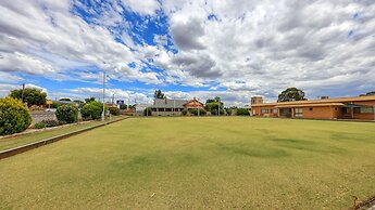 Peak Hill Golden Peak Budget Motel