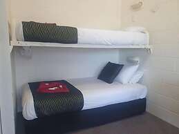 Peak Hill Golden Peak Budget Motel