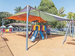 Barlings Beach Holiday Park