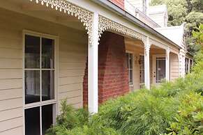 Macedon Ranges Hotel & Spa