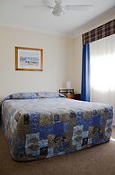 Baybrook Motor Inn & Apartments