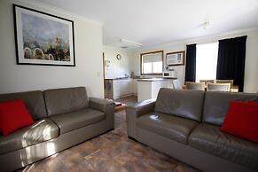 Cape Jervis Holiday Units