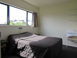 Dunedin Holiday Park & Motels
