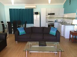 Driftwood Apartments