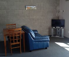 Abbey Court Motel