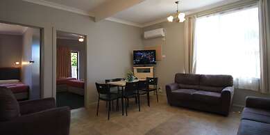 Pelicans Motel San Remo