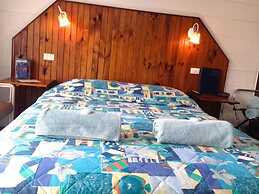 Pelicans Motel San Remo