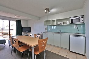 Edgewater Motor Lodge