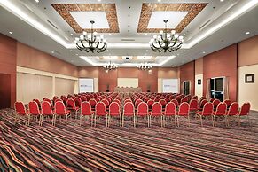 Aston Tanjung City Hotel