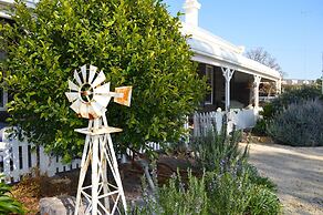 Little River Bed & Breakfast