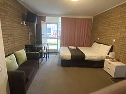 Warrina Motor Inn Wodonga CBD