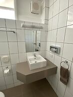 Warrina Motor Inn Wodonga CBD