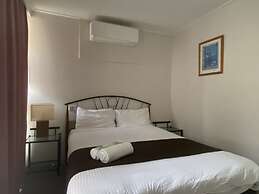 Warrina Motor Inn Wodonga CBD
