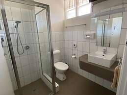 Warrina Motor Inn Wodonga CBD