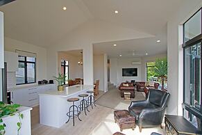 Tahi Lodge - Matakana Coast