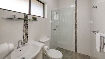 Top of the Town Motel & Apartments