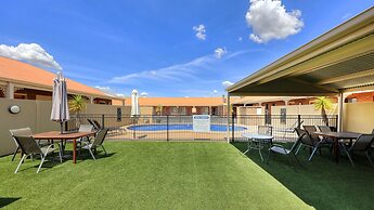 Top of the Town Motel & Apartments