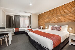 National Hotel Complex and Bendigo Central Apartments