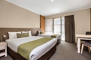 National Hotel Complex and Bendigo Central Apartments