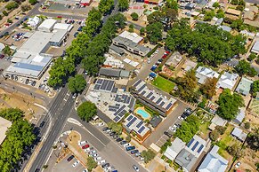 National Hotel Complex and Bendigo Central Apartments