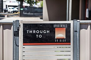 National Hotel Complex and Bendigo Central Apartments