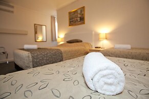 Connells Motel & Serviced Apartments