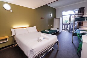 YHA Adelaide Central