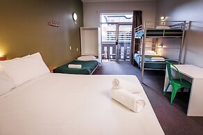 YHA Adelaide Central