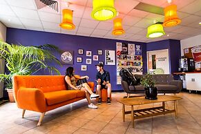 YHA Adelaide Central