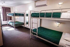 YHA Adelaide Central