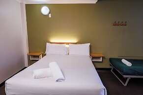 YHA Adelaide Central